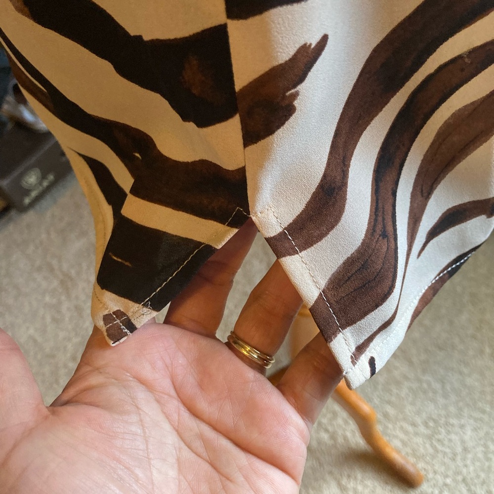 Cabi Animal Print Top With Flutter Sleeves, Size … - image 4